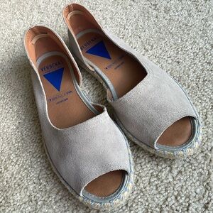 (39) Verbenas Cruz shoes - gray/grey leather